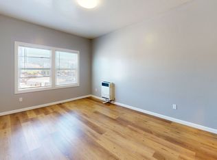 2451 Seminary Avenue, Oakland, CA 94605