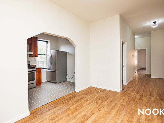 2nd image of 537 Marcy Ave Fl 3