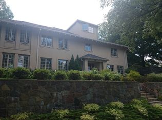 176 Clinton Rd, Brookline, MA 02445