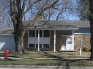1698 Dousman St, Green Bay, WI 54303