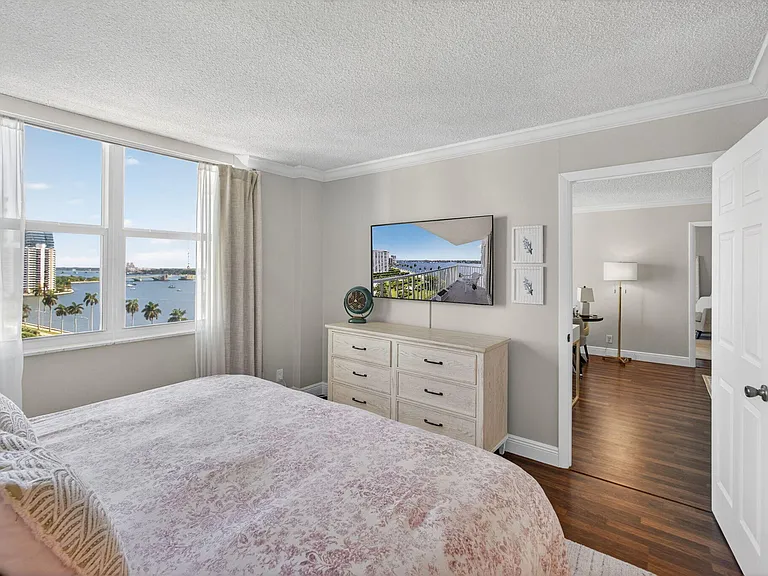 1801 S Flagler Dr #1104 — Photo 25