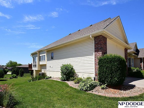3rd image of 2903 Eagle Hills Cir