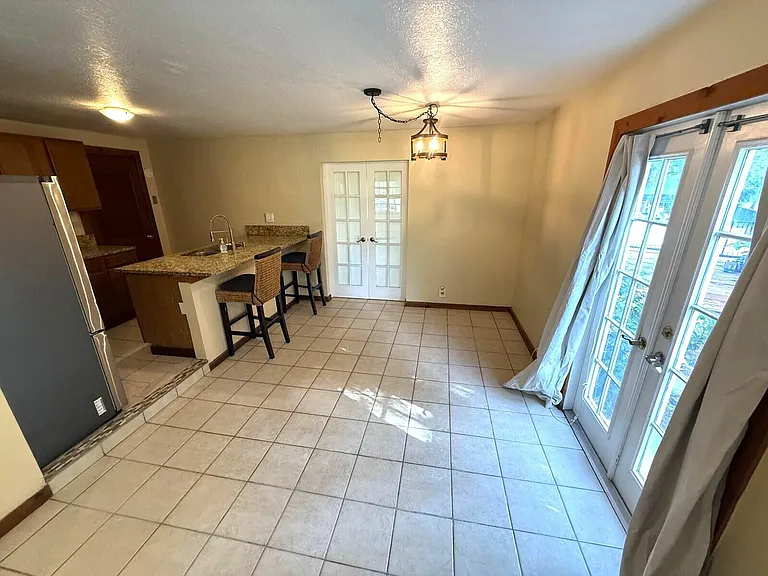 17503 30th Ln N — Photo 6