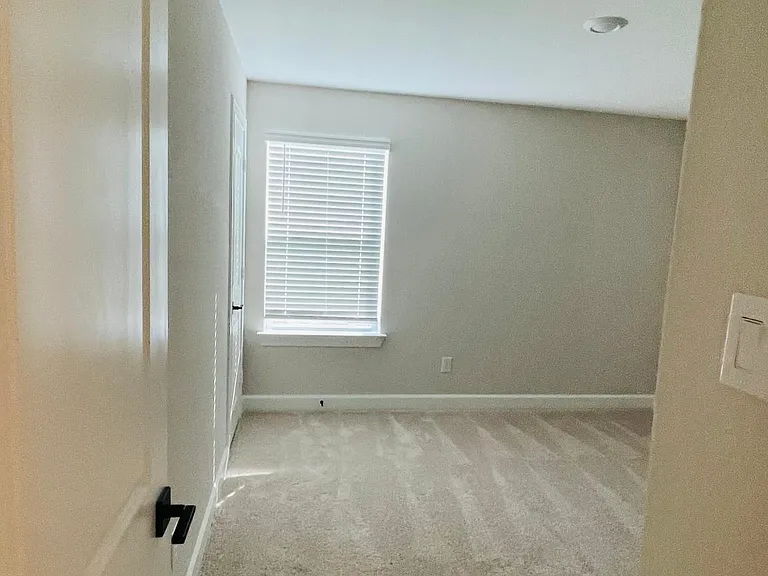 1320 Windermere Way — Photo 17