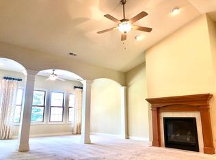 4988 Anna Maria Dr, Columbus, IN 47203
