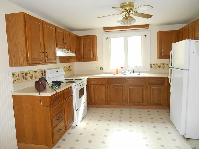131 Buck St #A — Photo 2