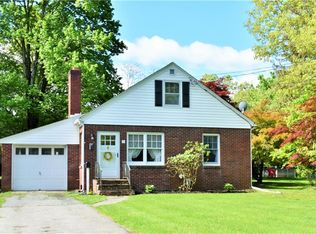 31 Grand St, Warwick, NY 10990