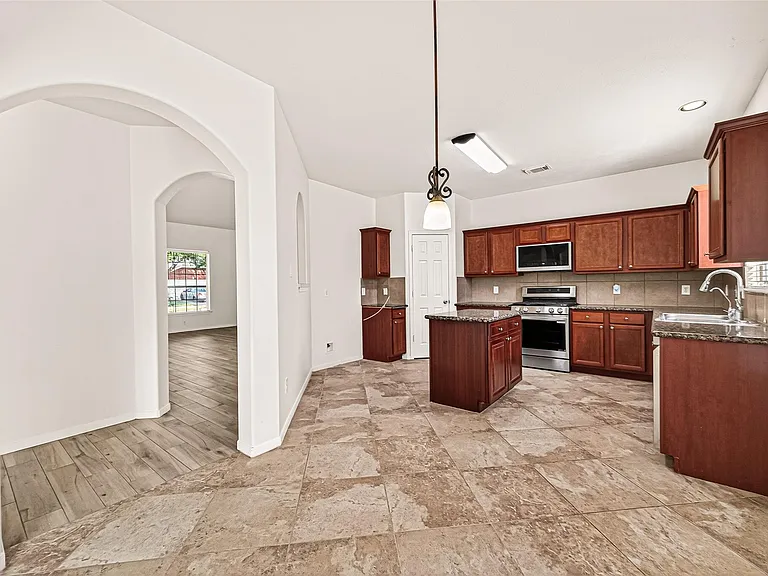 25135 Florina Ranch Dr — Photo 15