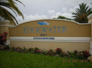 8821 Wiles Rd APT 303, Pompano Beach, FL 33067
