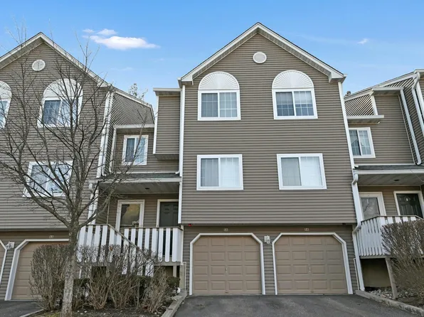 58 Eagle Ridge Way, Nanuet, NY 10954