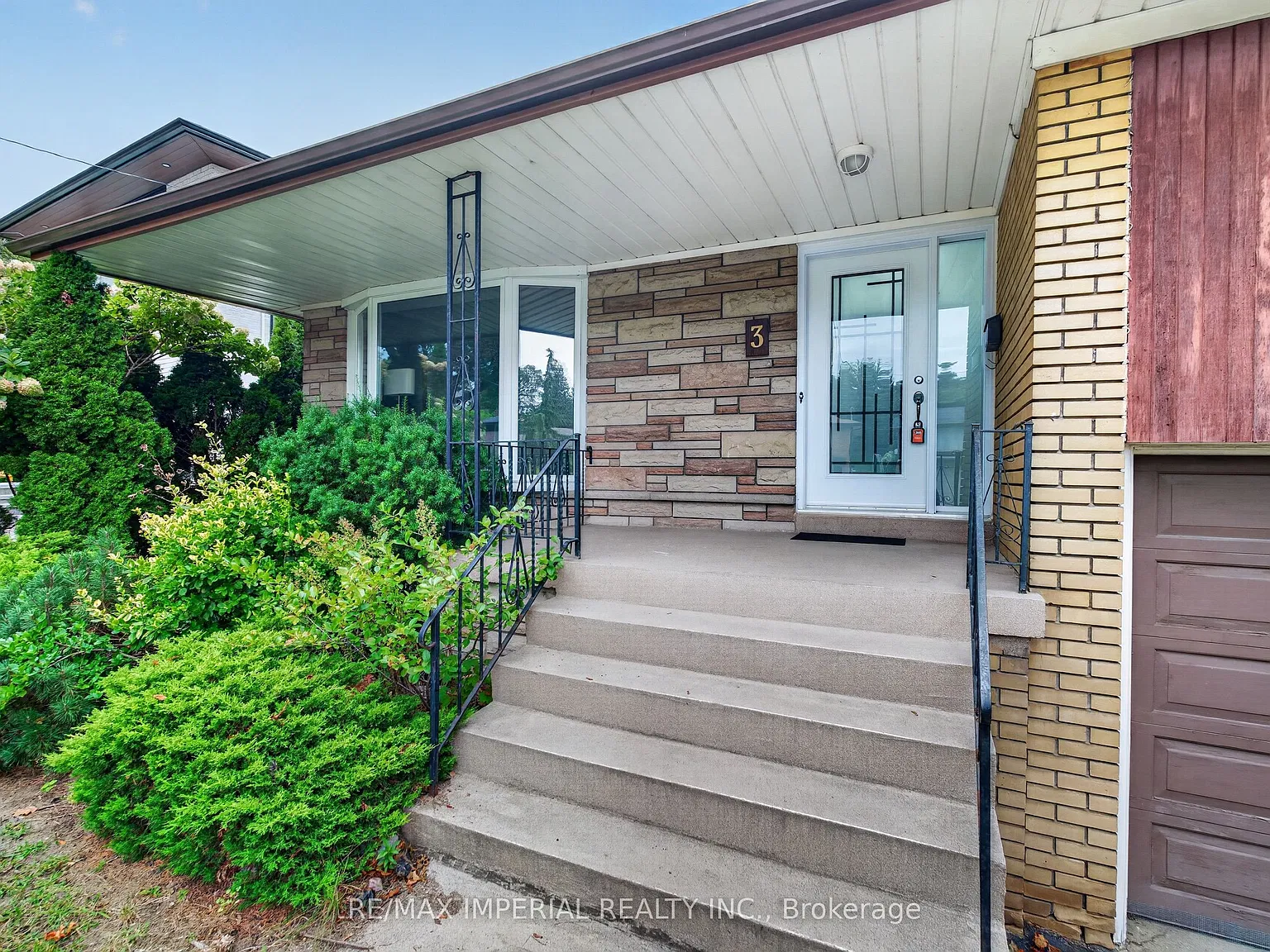4 bed, $4,600 — Photo 2