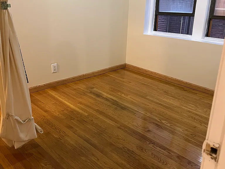 65 Burbank St #3 — Photo 9
