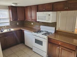 2421 1st Ave #2, River Grove, IL 60171