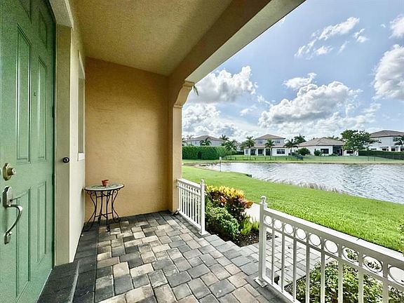 3rd image of 2935 Tortola Way #2935