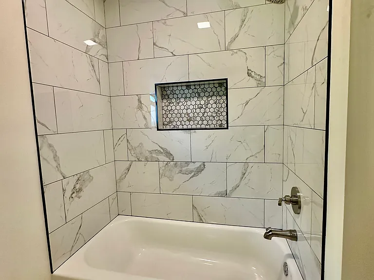 2814 Ridge Crest Dr — Photo 16