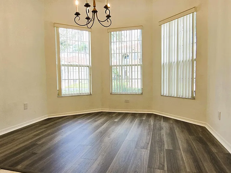 1058 Tuscan Hills Blvd — Photo 3