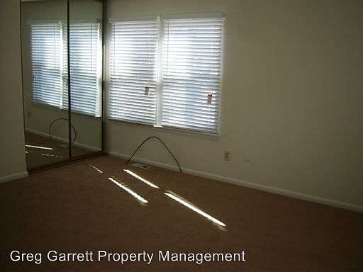 3rd image of 1669 Lake Christopher Dr