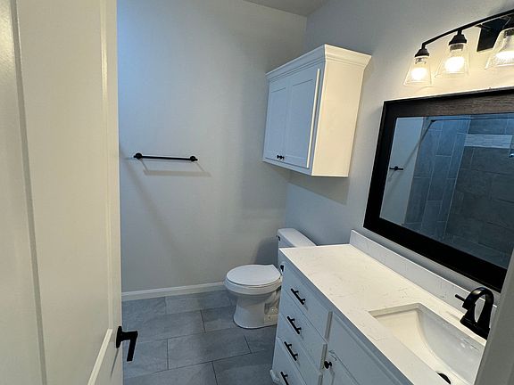 3rd image of 410 Quail Run Ln