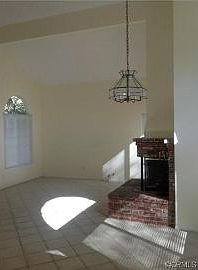 5th image of 189 N Plymouth Way