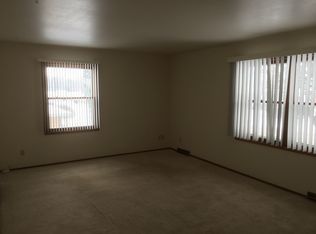 3319-3321 Palmer Dr, Janesville, WI 53546