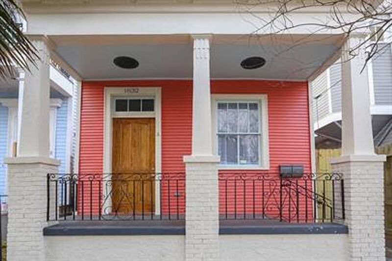 1st image of 1832 Baronne St #A