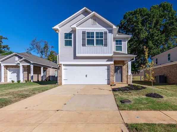 3228 Spool Ln SW, Huntsville, AL 35805