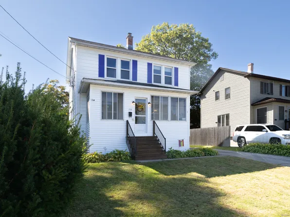 152 Woodbine Street, Waterbury, CT 06705