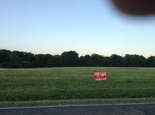 27053 N 11th Ave, Canton, IL 61520