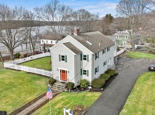 31 Lake Ave, Woburn, MA 01801