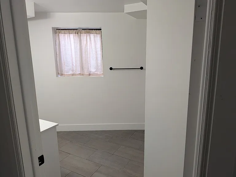 1612 Farr Dr #B — Photo 7
