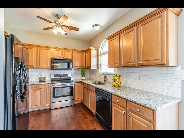 4736 Pompano Ln — Photo 19