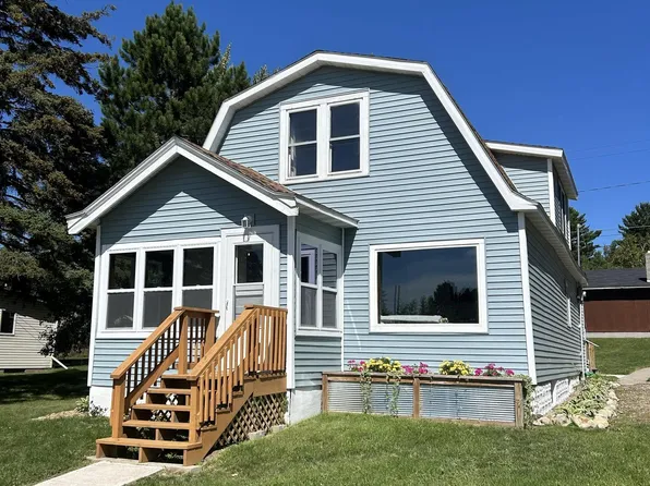35 Jasper St, Soudan, MN 55782