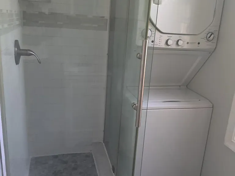435 E Walnut Ln #1 — Photo 12