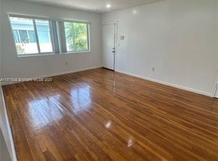8216 Crespi Blvd APT 3, Miami Beach, FL 33141