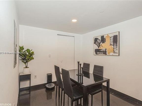 4th image of 350 S Miami Ave APT 2106