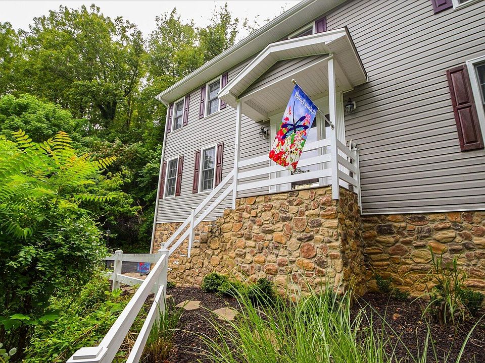 1st image of 5448 Highfields Rd