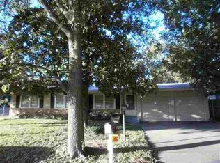 2749 S 26th St, Waco, TX 76706