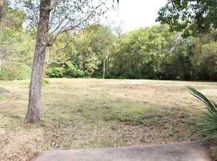 609 Oak Dr, Friendswood, TX 77546