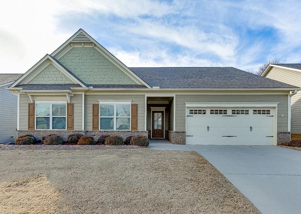 1st image of 4518 Hidden Creek Dr