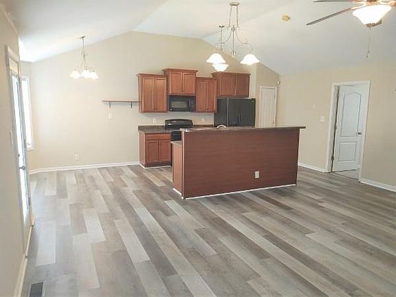 5th image of 1325 Loren Cir
