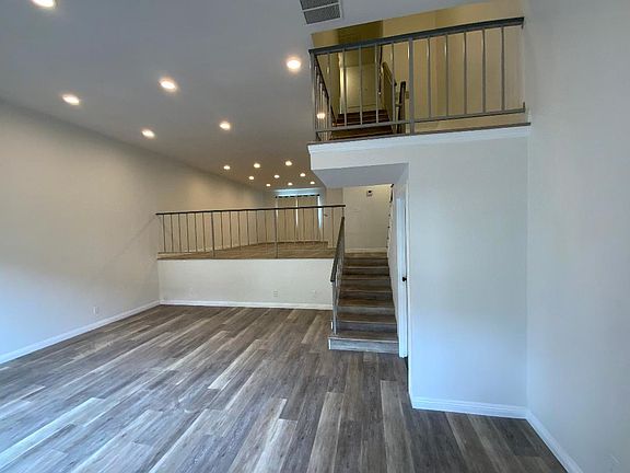 5th image of 1722 Rogers Pl