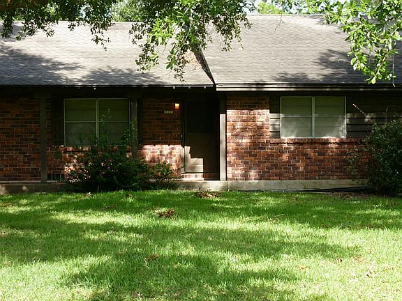 WELCOME TO THIS CUSTOM BUILT 3 BEDROOM HOME