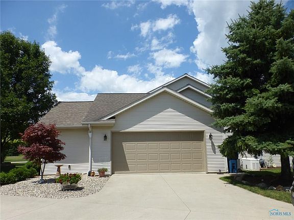 3rd image of 114 Hogan Ln