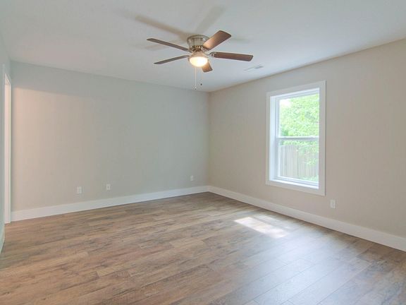 5th image of 2205 W Glenwood Ave Lot 9