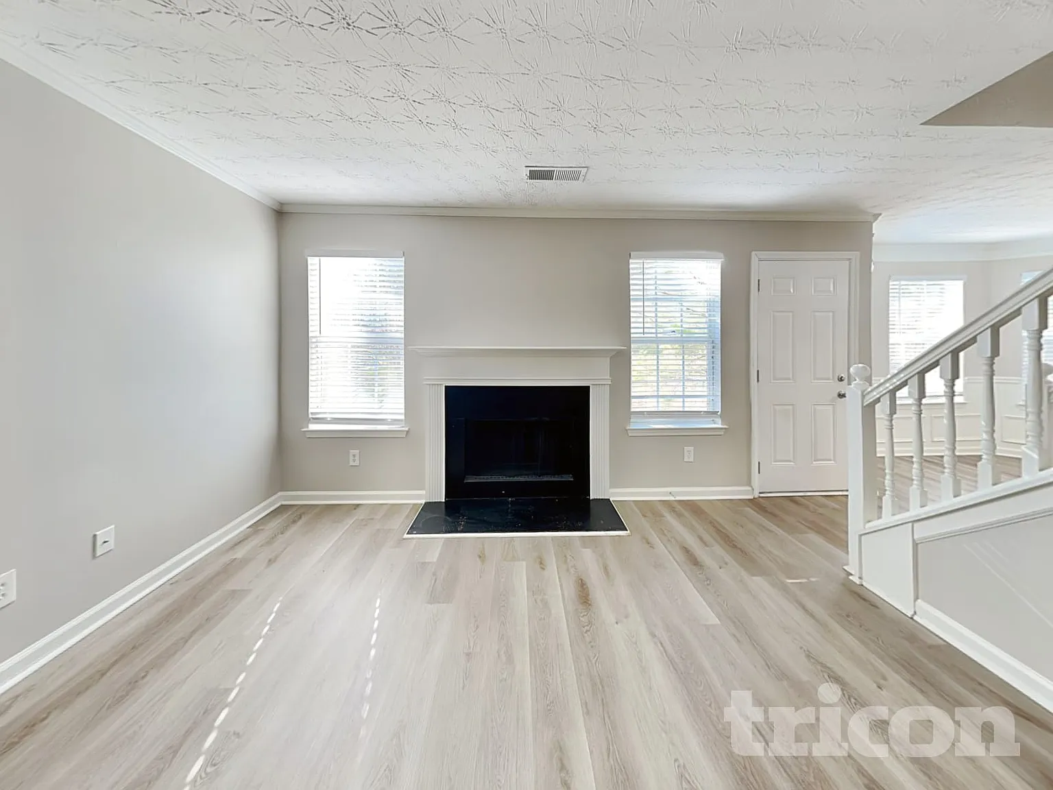 2408 Wood Bend Lane Riverdale GA — Photo 2