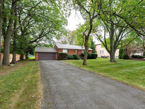 2nd image of 93 Lee Ave