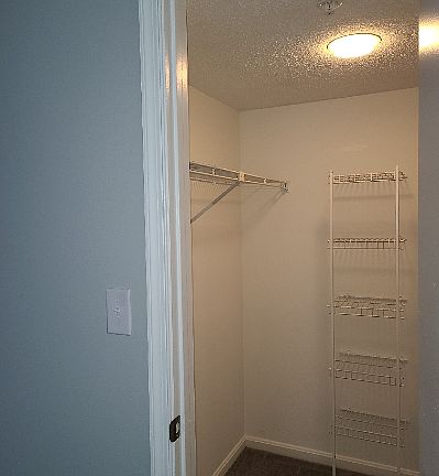 5th image of 15619 Easthaven Ct