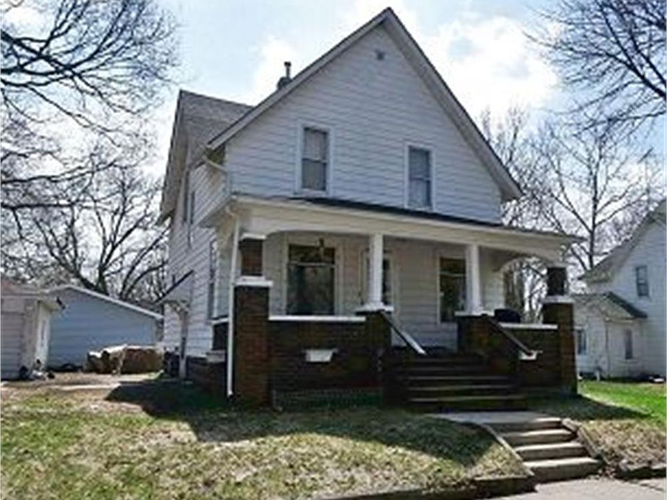 1st image of 317 6th St NW