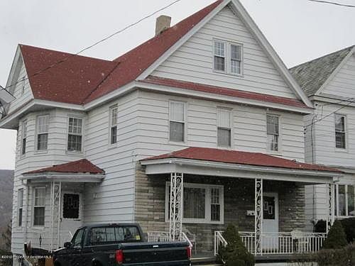 1st image of 221 N Van Buren Ave