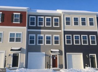 496 Parkland Dr, Stephenson, VA 22656